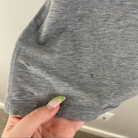 LULULEMON Mini Stripe Hearthered Arctic Grey White Yogi Racerback IV Tank Top - Picture 8 of 13